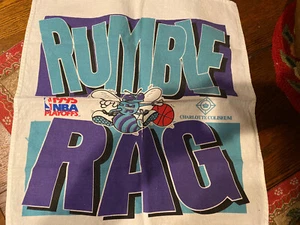 1995 NBA Playoffs Charlotte Hornets Rumble Rag Hugo 18"X18" Great Condition - Picture 1 of 1