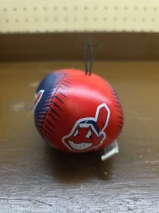 1997 Chief Wahoo Stuffed Plush Ball With Elastic Hanger - Picture 1 of 10