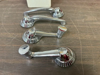 Dodge Desoto Chrysler 1955 1956 1957 manivelas de ventana interiores manijas de puerta bonitas Foto 1 de 4