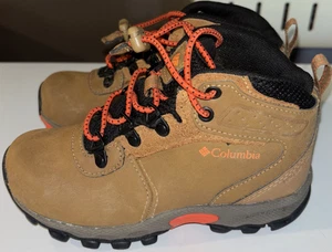 Columbia Jungen Kleinkind Newton Ridge Wildleder wasserdicht Wanderstiefel Größe 11c - Bild 1 von 5