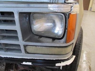 Farol selado feixe compatível com 96-17 EXPRESS 2500 VAN 1687645 - Imagem 1 de 4