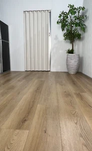 Smokey Ash ENGINEERED HYBRID CLICK LOCK VINYL PLANK SPC WOOD LOOK FLOATING FLOOR - Picture 1 of 11
