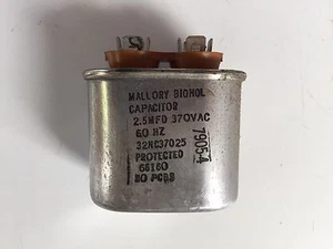 Condensador de funcionamiento del motor MALLORY BIONOL 32NC37025 2.5 MFD 370VAC 60Hz - Imagen 1 de 2