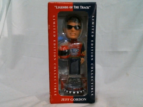 2001 Champion Forever Collectibles Jeff Gordon Legends of the Track Bobble Head Cover