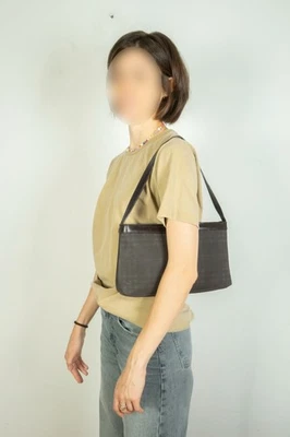 Bolso de hombro Burberry London Nova Check marrón con correa para mujer Foto 1 de 4