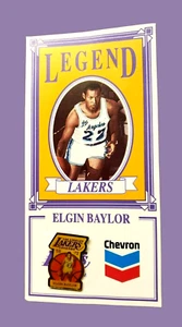 Elgin Baylor #22 Los Angeles Lakers Legends Chevron Promo Souvenir Pin w/ Card - Picture 1 of 8