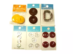 Le Bouton Buttons, 6 Cards, Various Sizes, Shapes, Materials, Metal D Rings, B11 - Picture 1 of 4