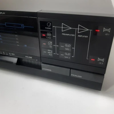 Grundig V8200 - Amplificatore stereo HiFi con equalizzatore - Amplificatore V 8200 - Immagine 1 di 4