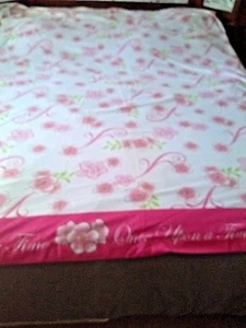 Hoja Plana DISNEY Princess 79x85" Once Upon A Time Rosa Flores Blancas TELA - Imagen 1 de 7