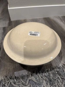 FRANCISCAN SEA SCULPTURES SAND Covered 3.5 Casserole Dish 9-1/4 - Picture 1 of 5