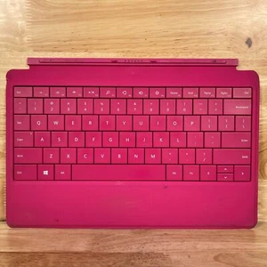 Microsoft Surface Pro 2 1561 Signature Keyboard Folio Wireless QWERTY Standard - Picture 1 of 3