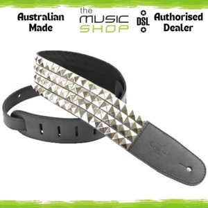 Aust Made DSL Pyramid Metal Silver Stud 2.5" Leather Guitar Strap - 15PYR25-15-1 - Foto 1 di 2