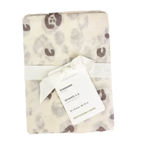 JUEGO DE 2 FUNDAS NUEVAS Pottery Barn White Snow Leopard Orgánicas Percal ESTÁNDAR - Imagen 1 de 7