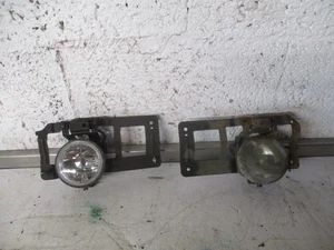 Mitsubishi Shogun Sport Nebelscheinwerfer vorne + Halterungen rechts + links 2001 - 2007 - Bild 1 von 4