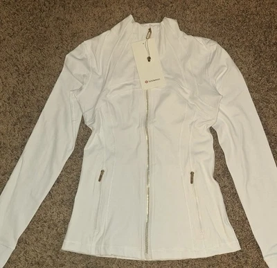 Jaqueta Lululemon Feminina Define Luon Branca Tamanho 2 Nova com Etiqueta - Imagem 1 de 3