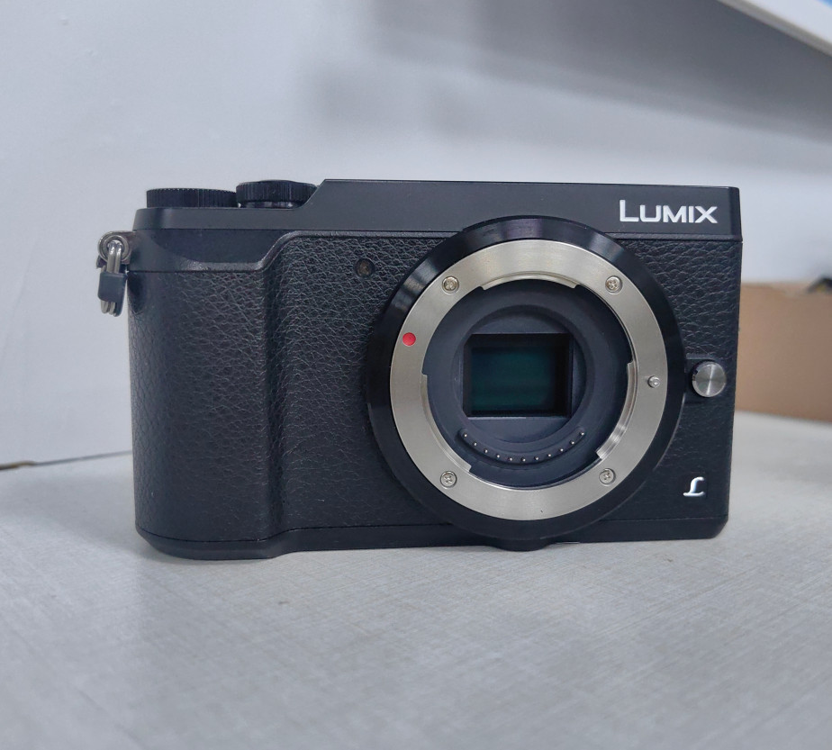 パナソニック Panasonic LUMIX DMC-GX7MK2 MarkII Panasonic LUMIX GX7 Mark II DMC-GX7MK2K Black 16.0 MP DSLR