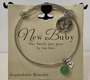 New Baby Expandable Charm Bracelet Footprints Heart Family Grandmother Gift - Picture 1 of 5