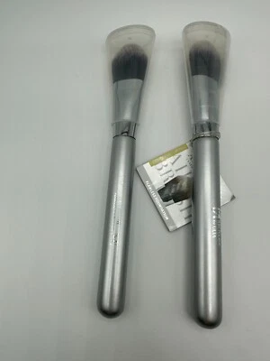 AIRBRUSH FLAWLESS FOUNDATION BRUSH #104 NEW in tube - Image 1 of 4