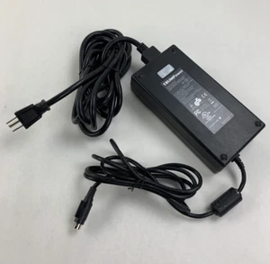 Adaptador de CA fuente de alimentación de entrada TRUMPower 3G-19-180-AP 19V DC salida 100-240V - Imagen 1 de 6