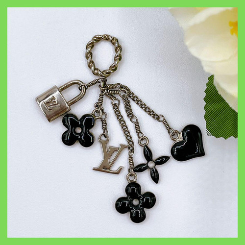 LOUIS VUITTON（LV） Autentica collana LOUIS VUITTON Pandantiff dolce monogramma ciondolo superiore M65391