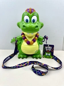 Universal Studios 👑 Mardi Gras 2025 📿 King Gator Light Up Popcorn Bucket NWT - Picture 1 of 10