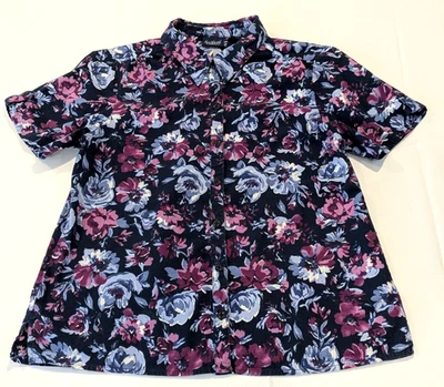 Camisa informal Gloria Vanderbilt para mujer talla SS con botones estampado floral Foto 1 de 4