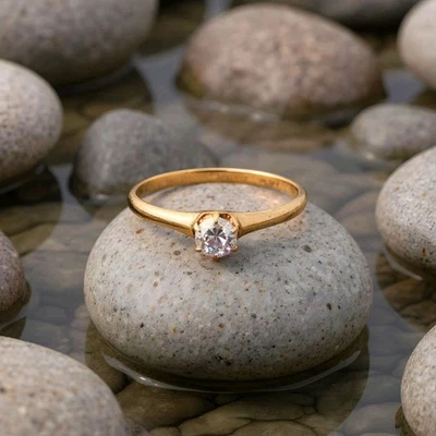 Винтажное кольцо из желтого золота 14 карат с одним натуральным бриллиантом 0,21 карата размер 7 1,53 грамма - Изображение 1 из 4