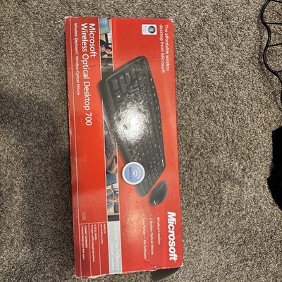 Microsoft M7A-00001 Wireless Optical Desktop 700 Wireless Keyboard & Mouse - Image 1 of 4