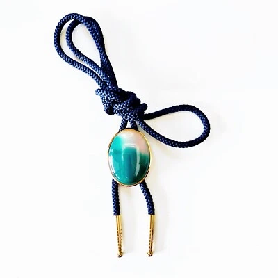 Японский галстук ожерелье ювелирные изделия ковбой зеленый белый камень золото металлический сплав JP - Изображение 1 из 4