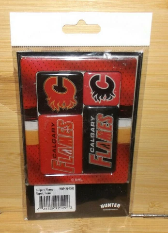 Calgary Flames Magnet Frame w/4 Flames Logo Magnets - HunterCanada Frame 3" x 4" Cover