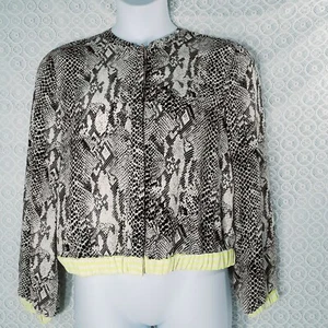 M by Marled Blouse Womens Size L Snake Print Button Up - Picture 1 of 9