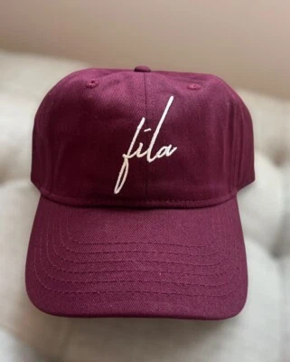 NUEVA FILA Bordada Fuente Cursiva Gorra de Béisbol Sombrero Borboña Granate Ajustable Foto 1 de 4