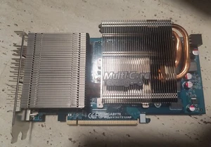 GIGABYTE GeForce 9600 GT Passiv, 512MB GDDR3, 2x DVI,S-Video - Bild 1 von 2