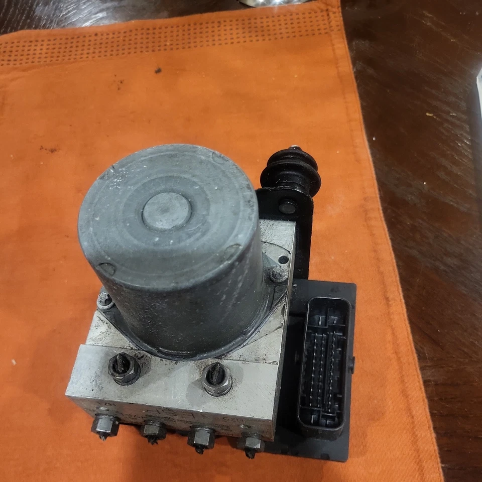 Módulo de sistema de bomba de freno hidráulica antibloqueo ABS para Audi A4, S4, A5, S5, RS5 2008-2017 Foto 1 de 4