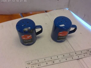 Emaillegeschirr Salzstreuer 2 Stück blau NEU (Firma 2nd's hat Chipschäden) - Bild 1 von 9