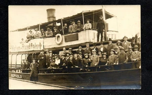 Antique Unused HARBOR CRUISE BOAT & Passengers Hamburg Germany RPPC - Foto 1 di 2