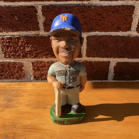 MIKE PIAZZA NEW YORK METS BOBBLEHEAD BOBBLE DOBBLES HOFER HALL OF FAME CATCHER Cover
