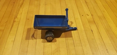 1/64 Gottman Kinze Grain Cart Auger Wagon DW 840 Dual Wheel DieCast ? - Image 1 of 2