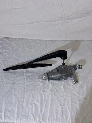 HONDA CR-V TAILGATE LIFTGATE WINDOW GLASS REAR WIPER MOTOR OEM 2017 - 2022 - Image 1 of 3