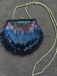 Vintage La Regale Abend-Schultertasche irisierend Ombré Bugle Perlen Metallriemen - Bild 1 von 9