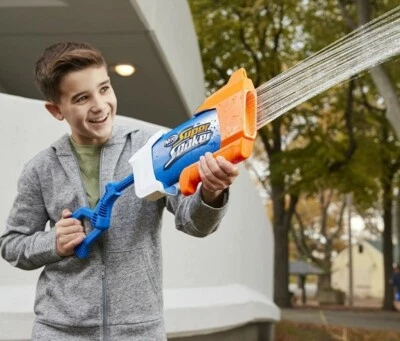 Nerf Super Soaker pistolet a eau blaster jeux de tir exterieur rainstorm hasbro