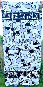 Zoeppritz Disney Beach Mickey Hands Strandtuch Duschtuch Badetuch 80 x 180 cm - Bild 1 von 6