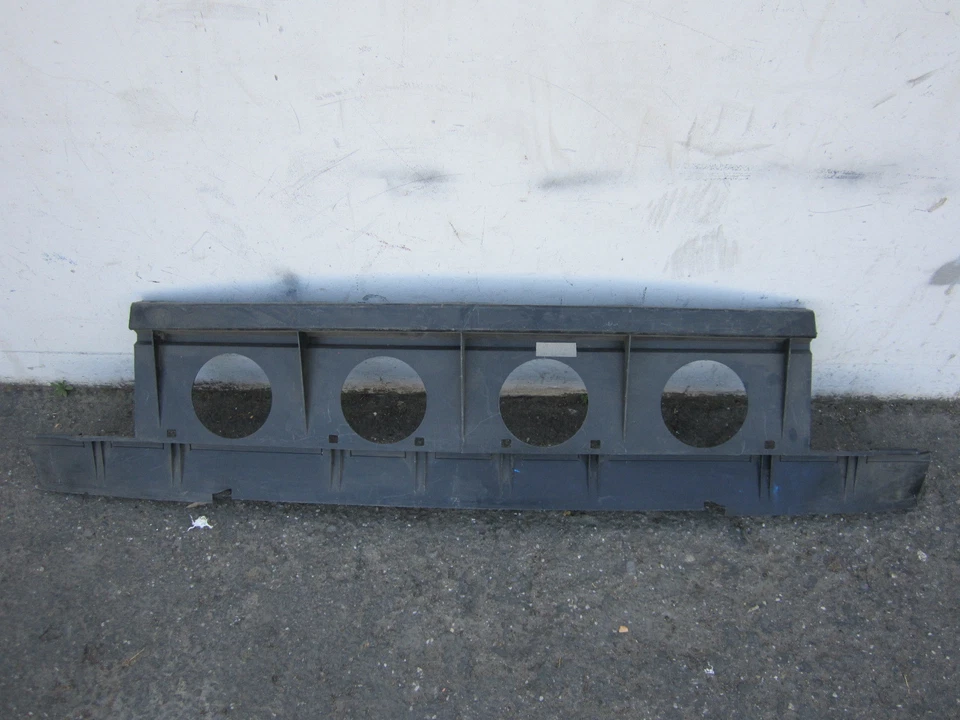 nn706401 Volvo C70 2DR 1998 2000 2001 2002 2003 2004 Rear Bumper Support Bracket - Image 1 of 4