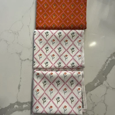 Dear Stella Springtime in Paris Les Fleurs de Faye Guanipa 3 preguntas frecuentes rosa/blanco Foto 1 de 4