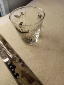 MCM small jigger glass w/antique cars, black and gold, clear glass - Picture 1 of 6