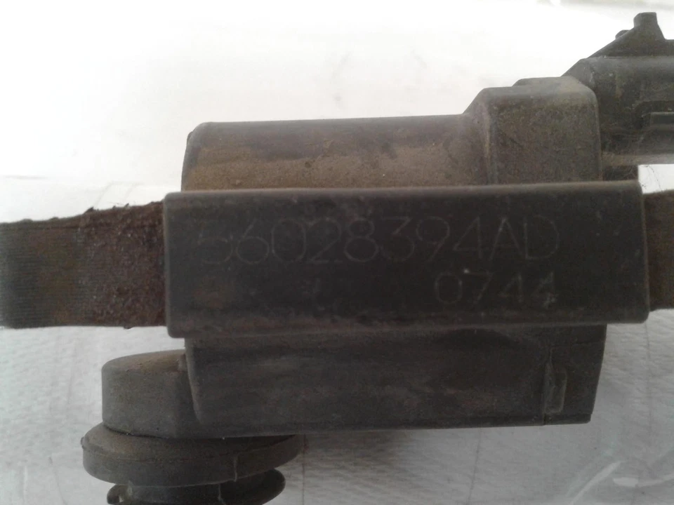 Bobina de encendido usada se adapta a: Dodge Durango 2004 5,7 grado A Foto 1 de 4