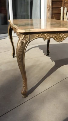 Table basse en marbre rose – Style Louis XV – Reproduction vers 1930 - Photo 1/4
