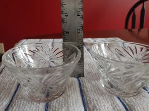 FRÜHE AMERIKANISCHE VORGESCHNITTENE KLARGLAS PUDDINGBECHER HAFERFLOCKEN 2 STÜCK - Bild 1 von 4