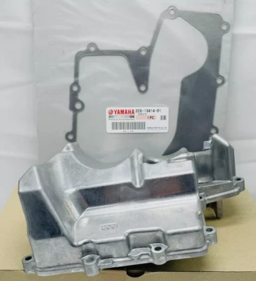 YAMAHA 2006-2020 YZF-R6 YZFR6 CÁRTER DE ACEITE ORIGINAL GENUINO OEM CON CUBIERTA DE FILTRO DE JUNTA NUEVO Foto 1 de 4