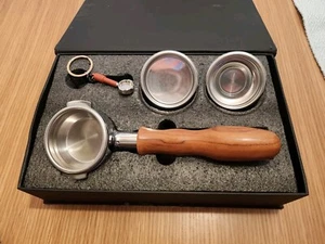 Coffee Espresso Bottomless Portafilter 58mm Set Keychain - Picture 1 of 4
